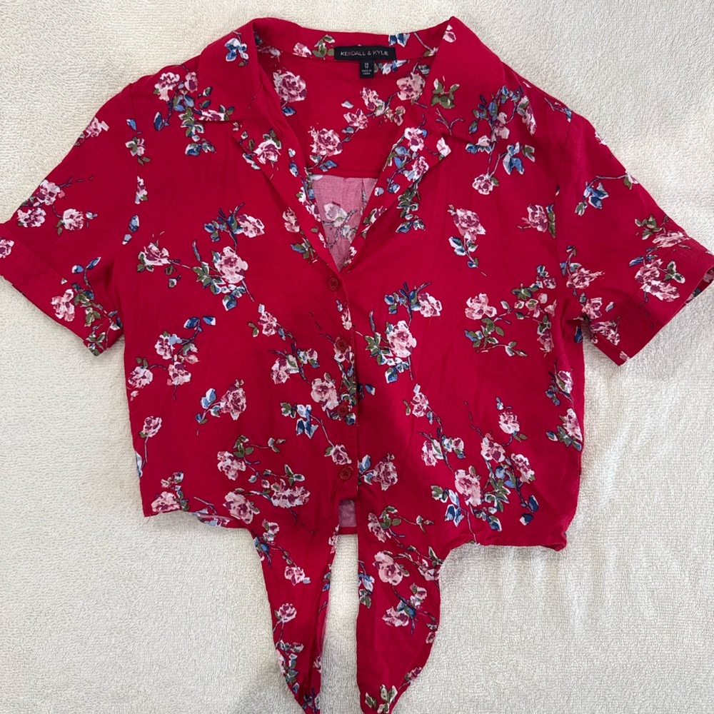 Kendall & Kylie Red Floral Button Down Shirt
